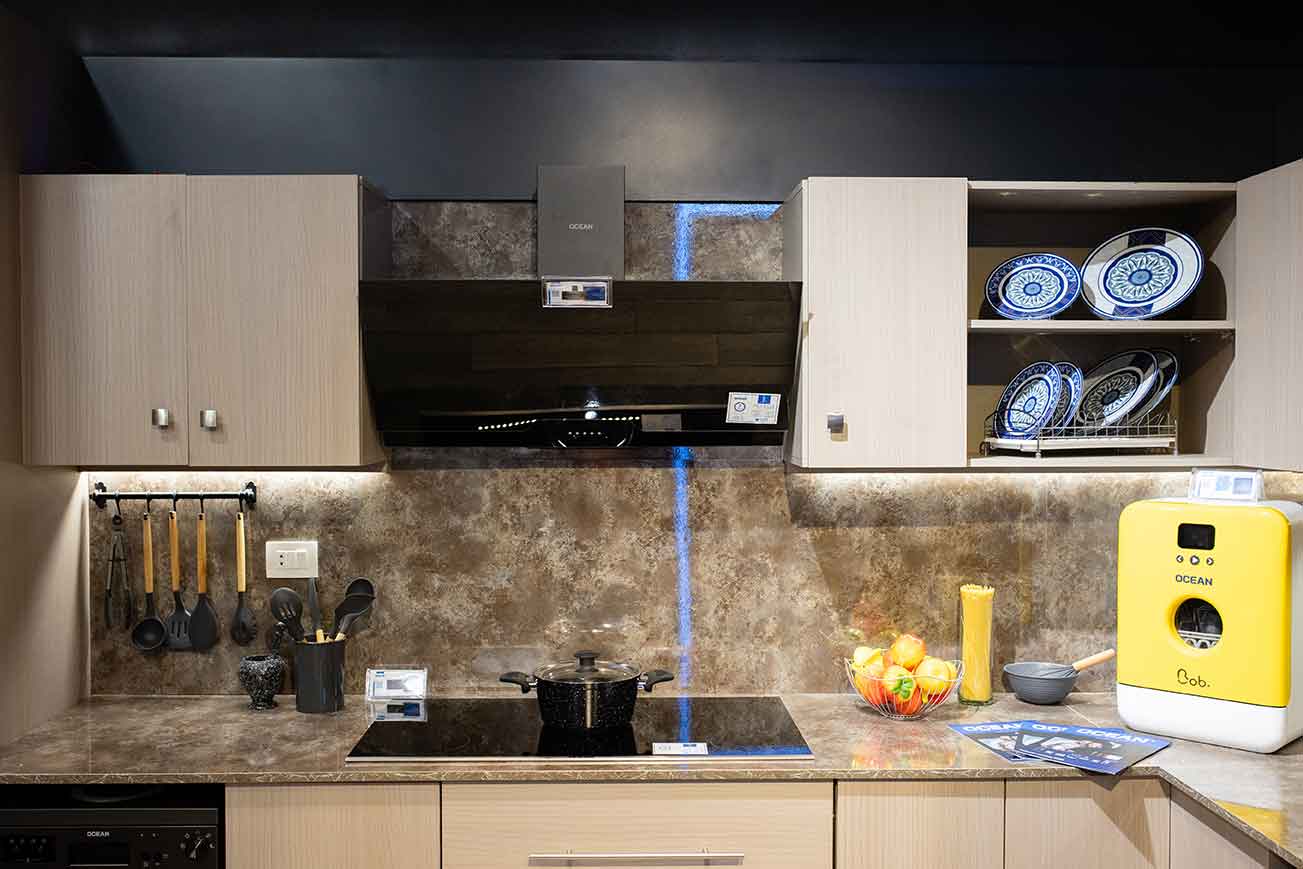 Showroom - Alexandria