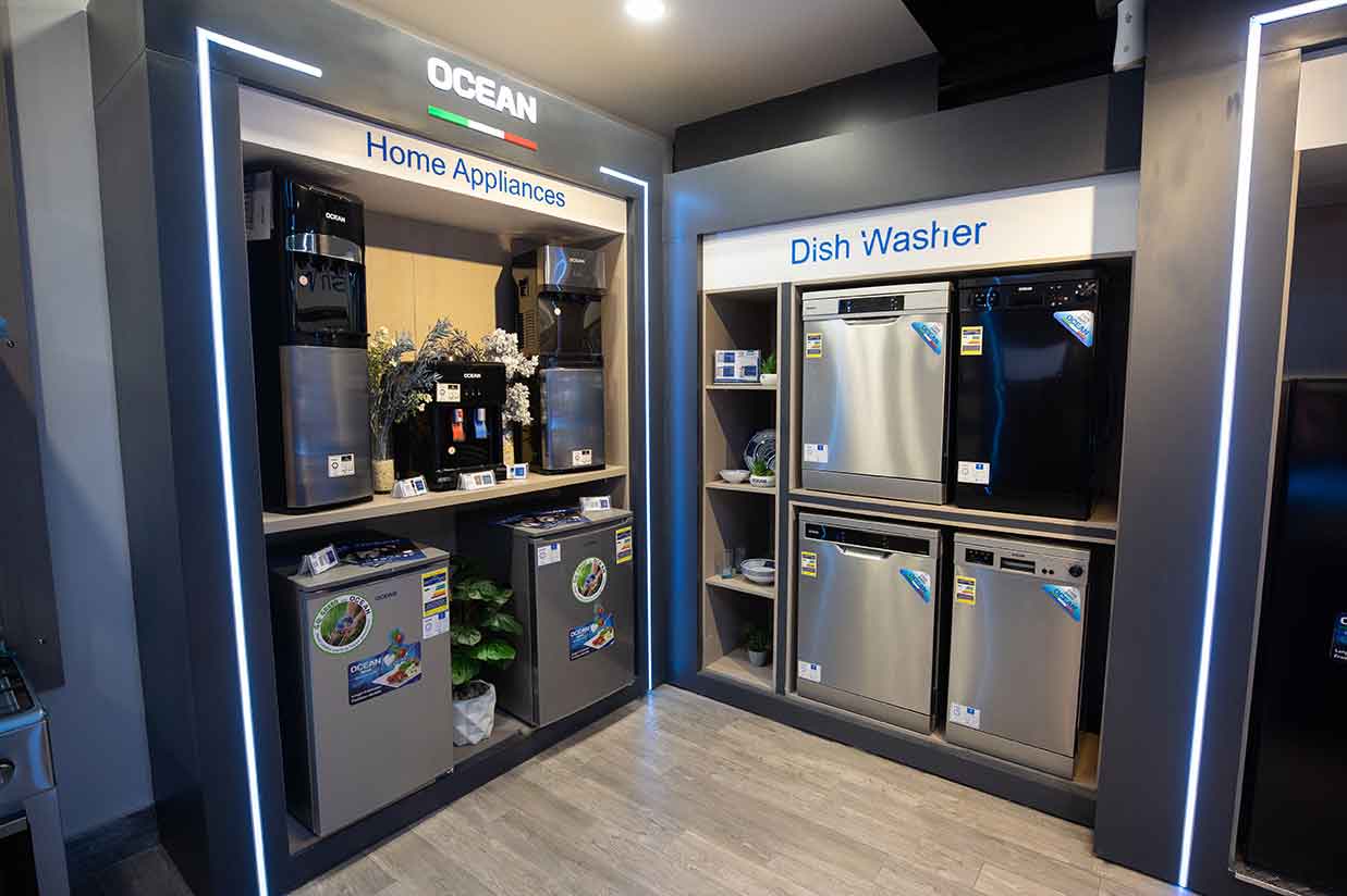 Showroom - Alexandria